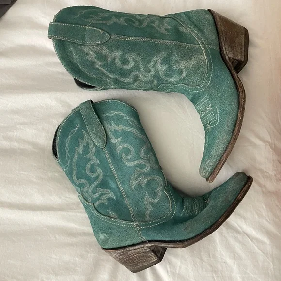 LIBERTY Black Turquoise Western Boots - Picture 3 of 7